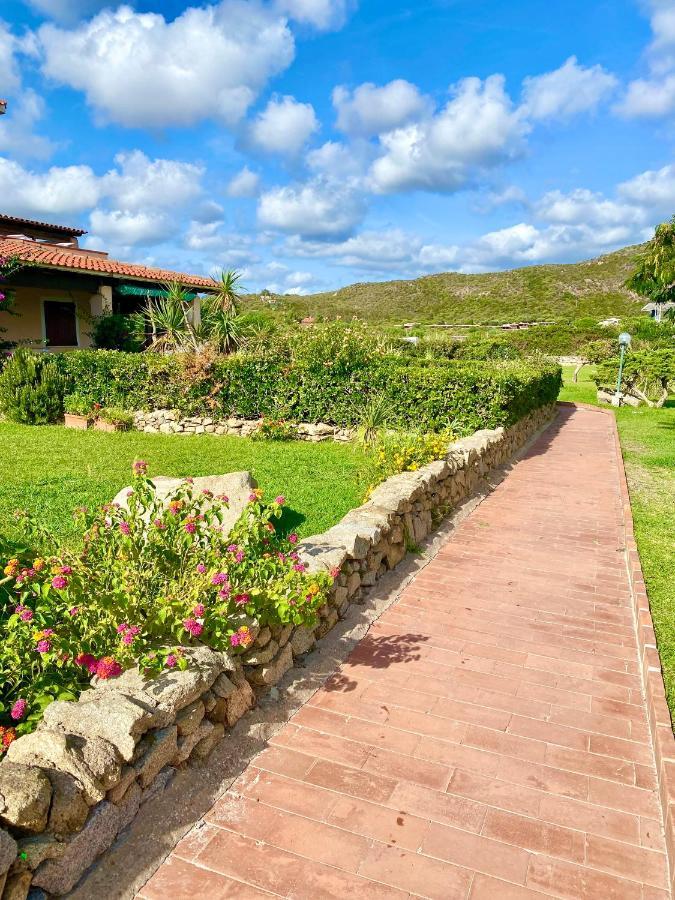 מרינלה Cala Reale Rooms Marinella מראה חיצוני תמונה