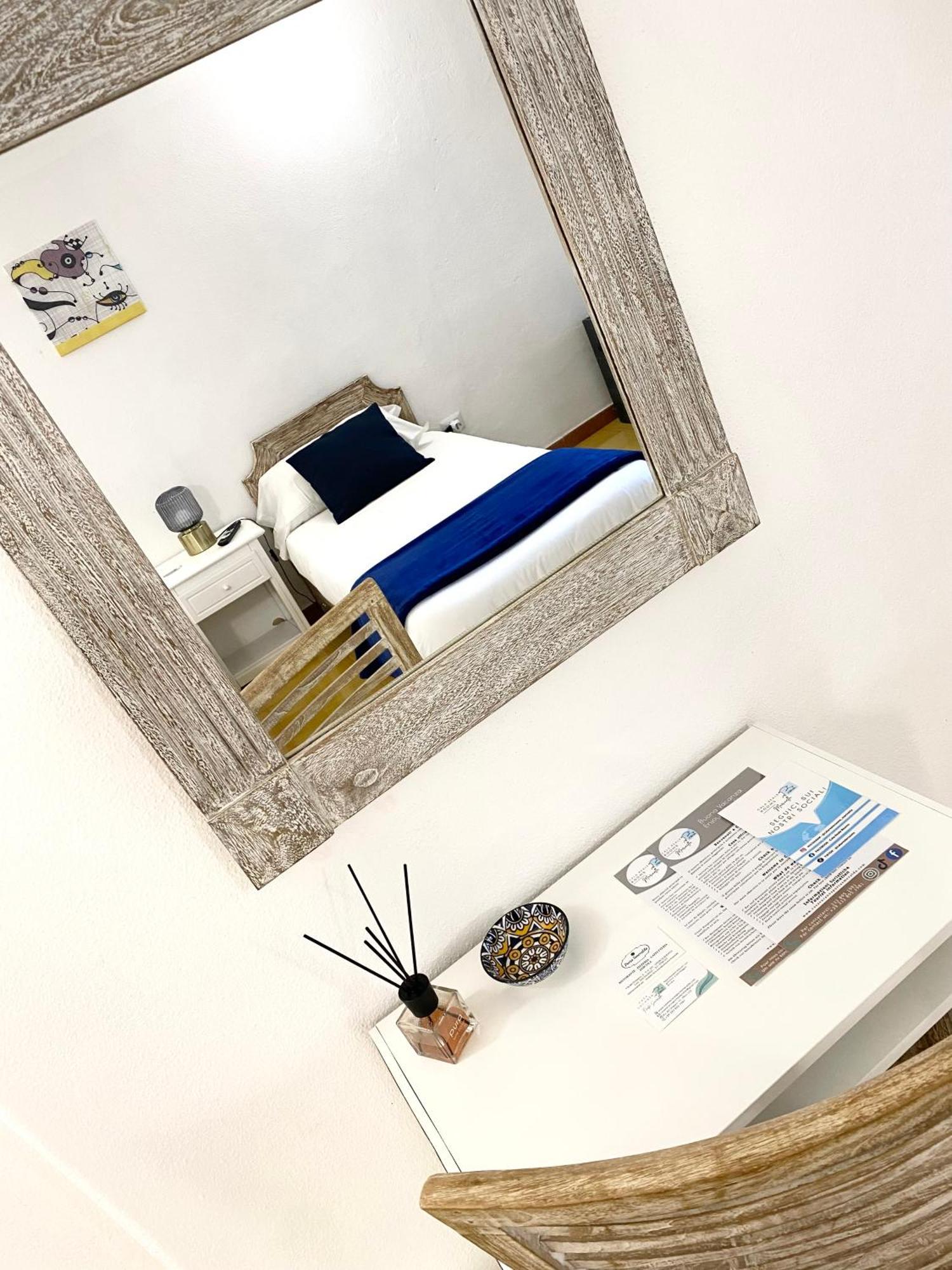 מרינלה Cala Reale Rooms Marinella מראה חיצוני תמונה