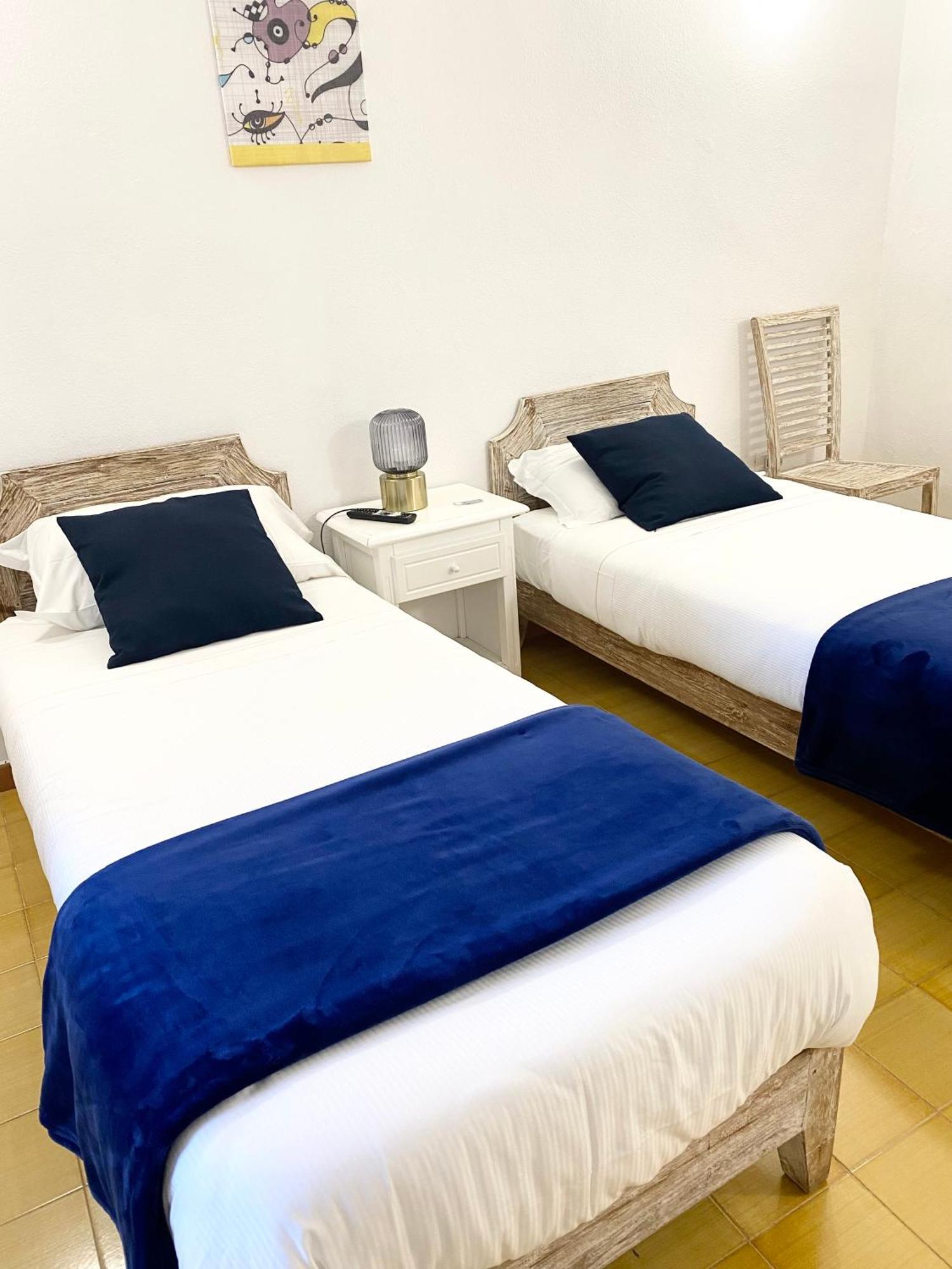מרינלה Cala Reale Rooms Marinella מראה חיצוני תמונה