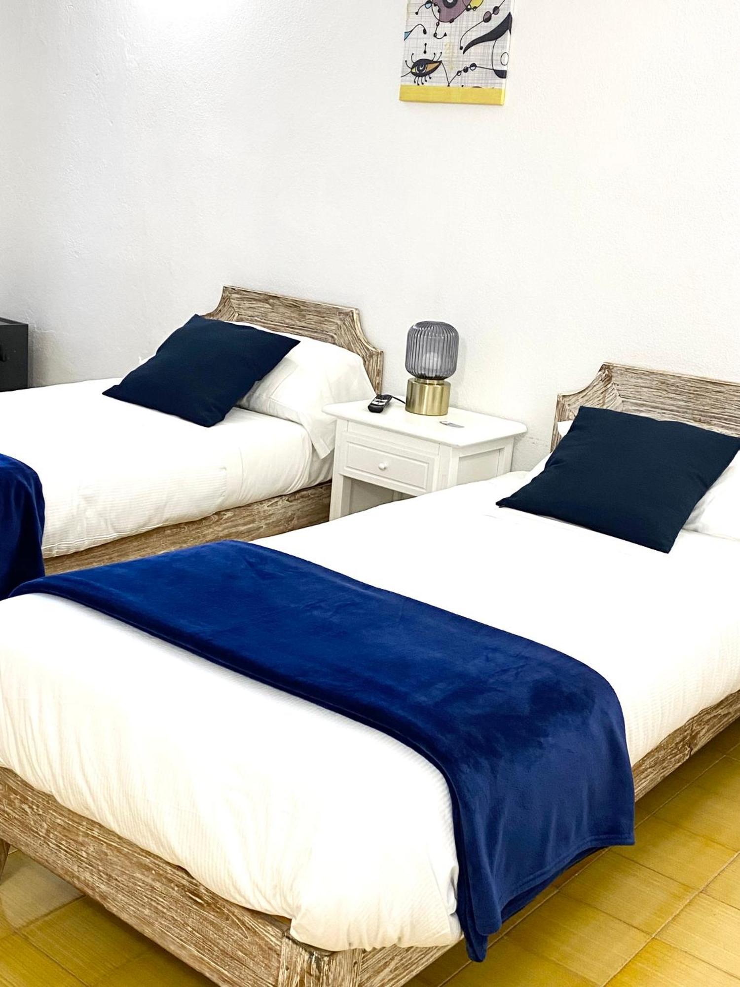 מרינלה Cala Reale Rooms Marinella מראה חיצוני תמונה