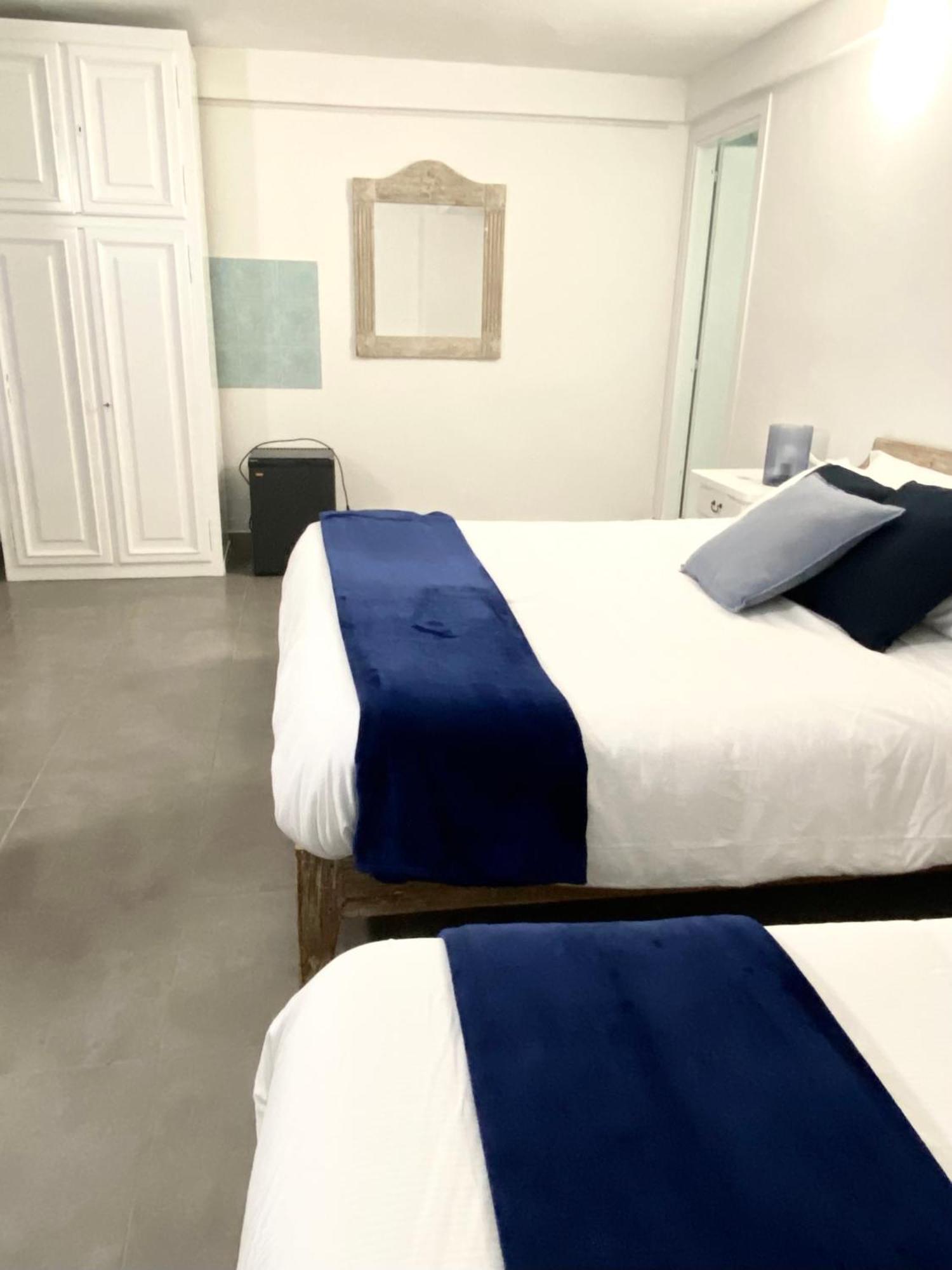 מרינלה Cala Reale Rooms Marinella מראה חיצוני תמונה