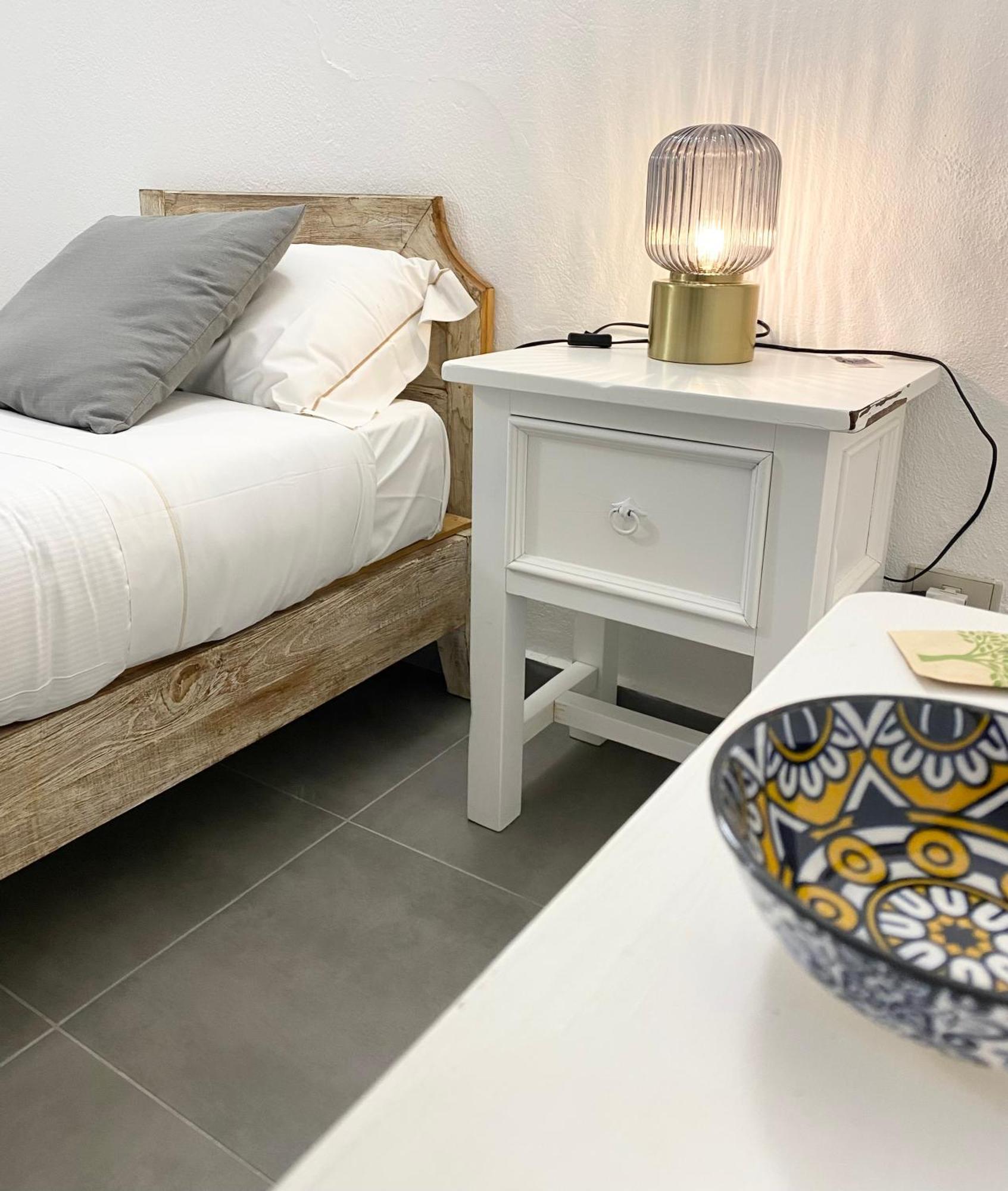 מרינלה Cala Reale Rooms Marinella מראה חיצוני תמונה